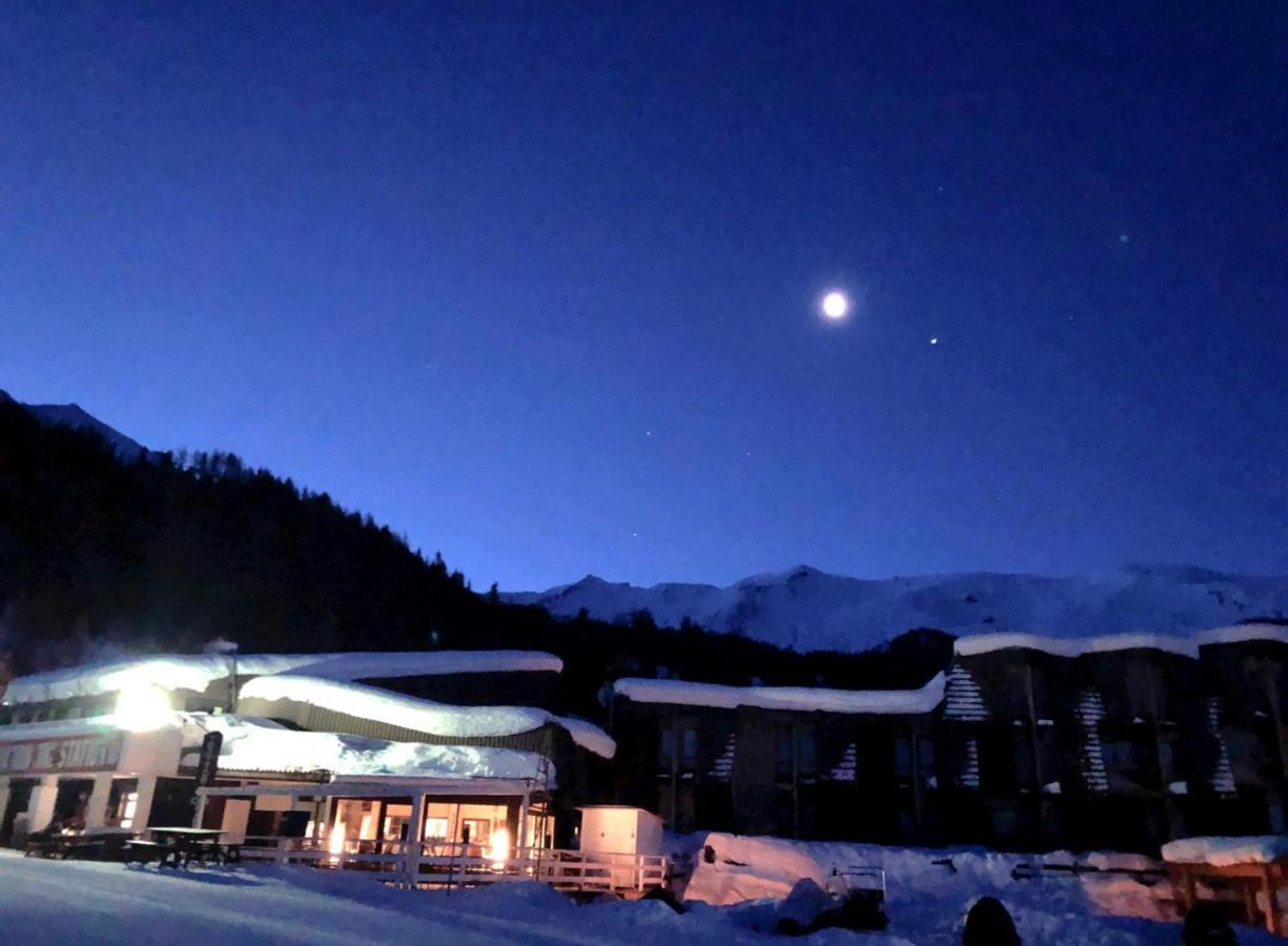 ピーラLa Finestra Sulla Montagna - The Window On The Mountainアパートメント エクステリア 写真